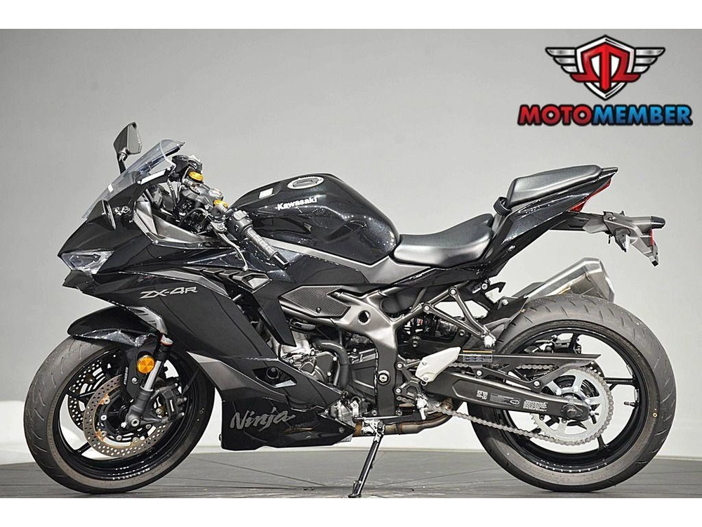 2025 Kawasaki Ninja® Zx™-4r Abs alt