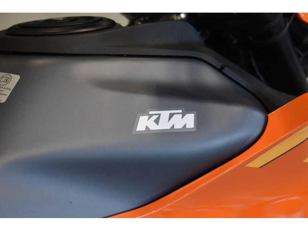 2024 Ktm 250 Duke alt