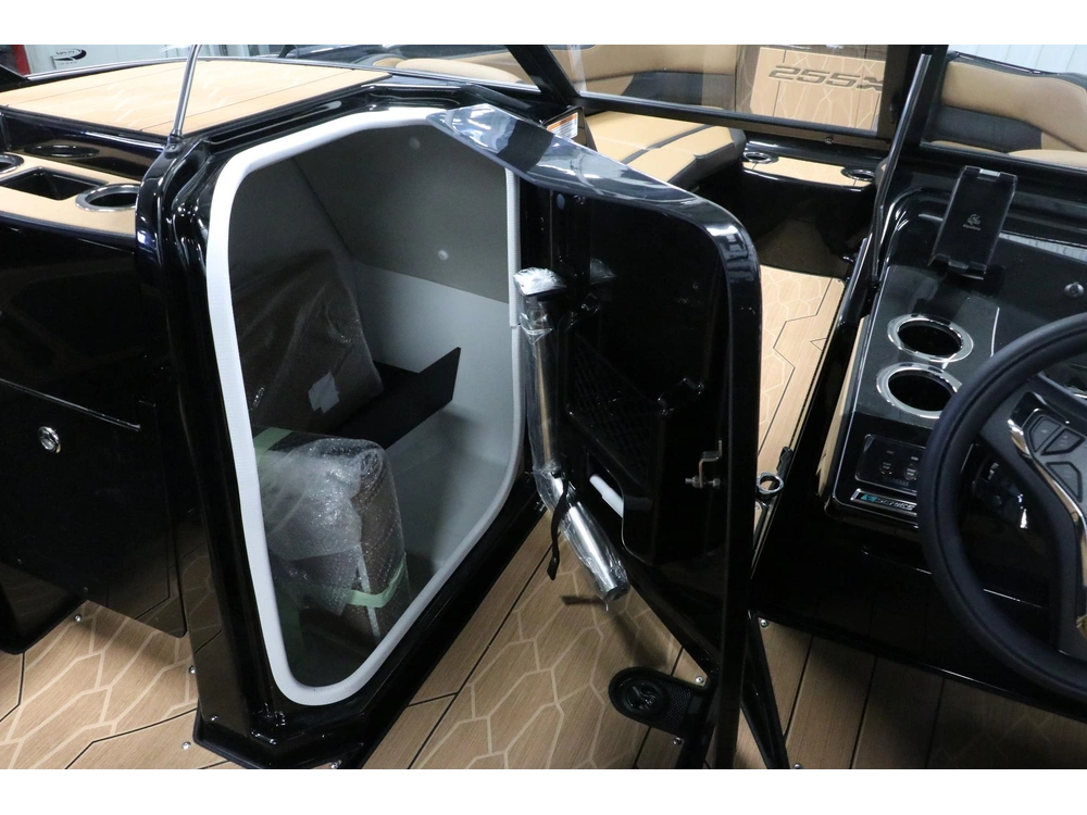 2026 Yamaha 255xd alt