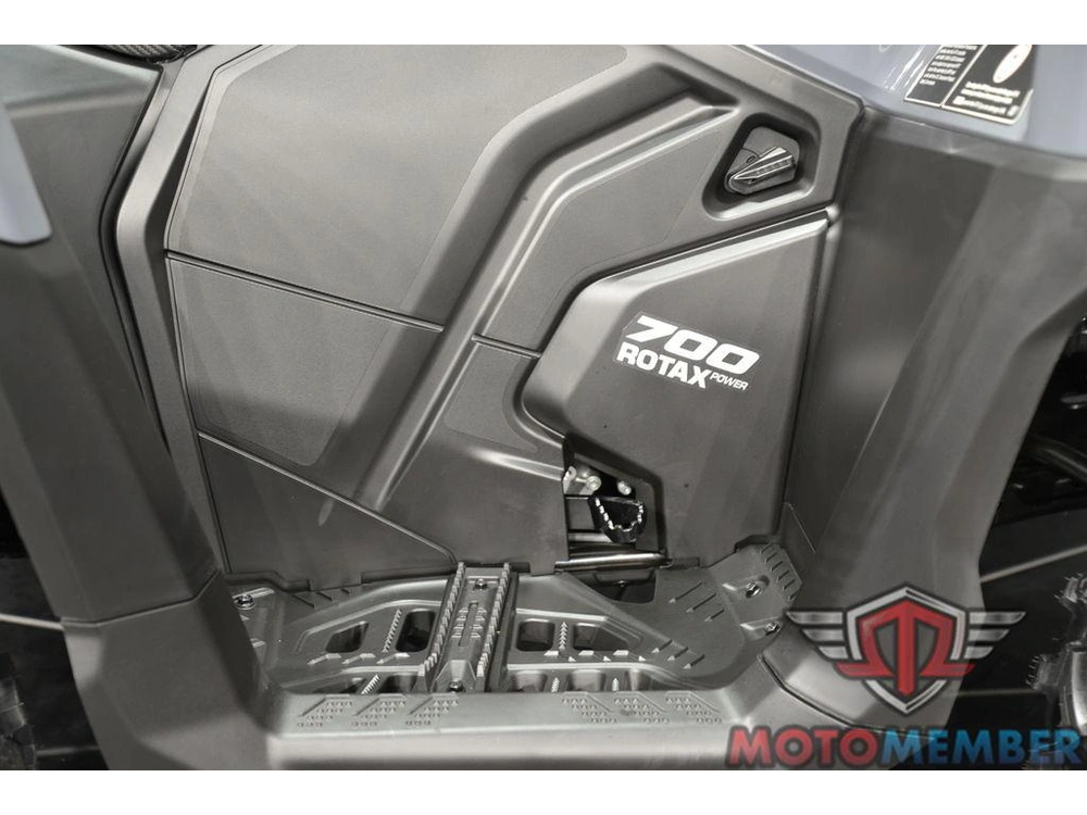 2026 Can-am Outlander 700 Granite Grey alt