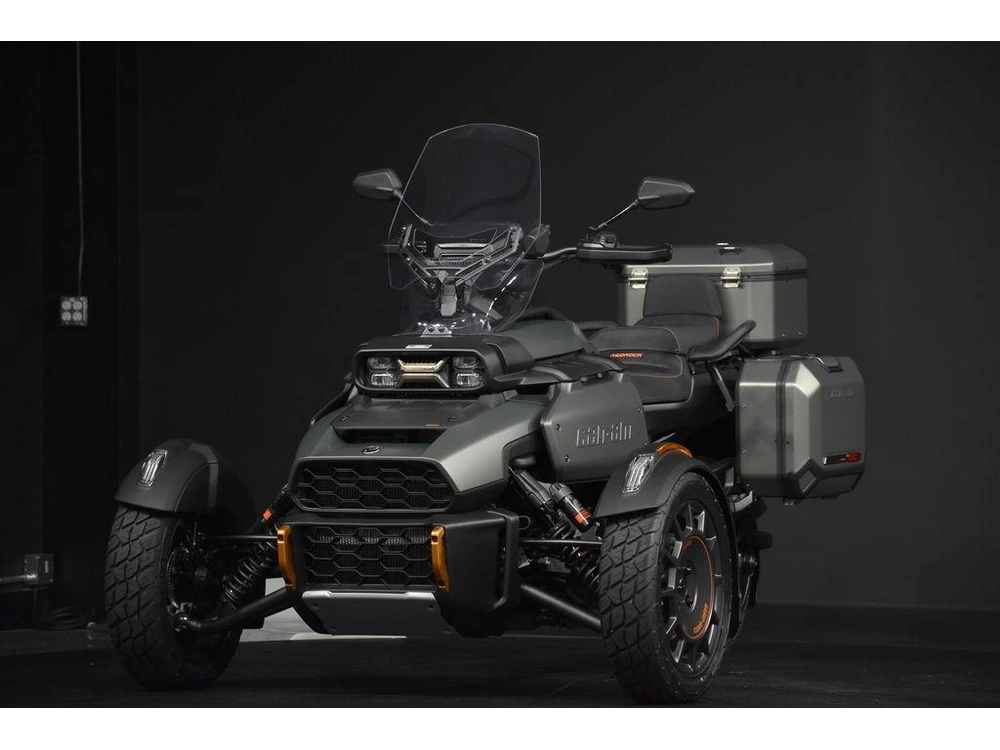 2025 Can-am Canyon Redrock alt