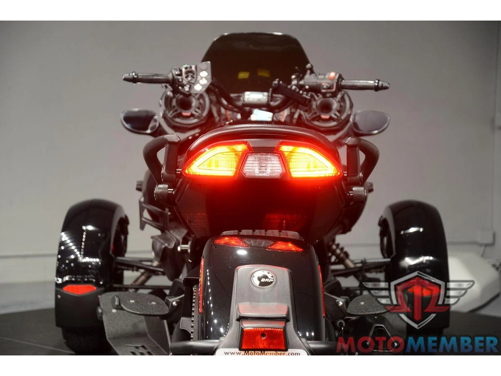 2017 Can-am Spyder® F3 6-speed Semi-automatic (se6) alt