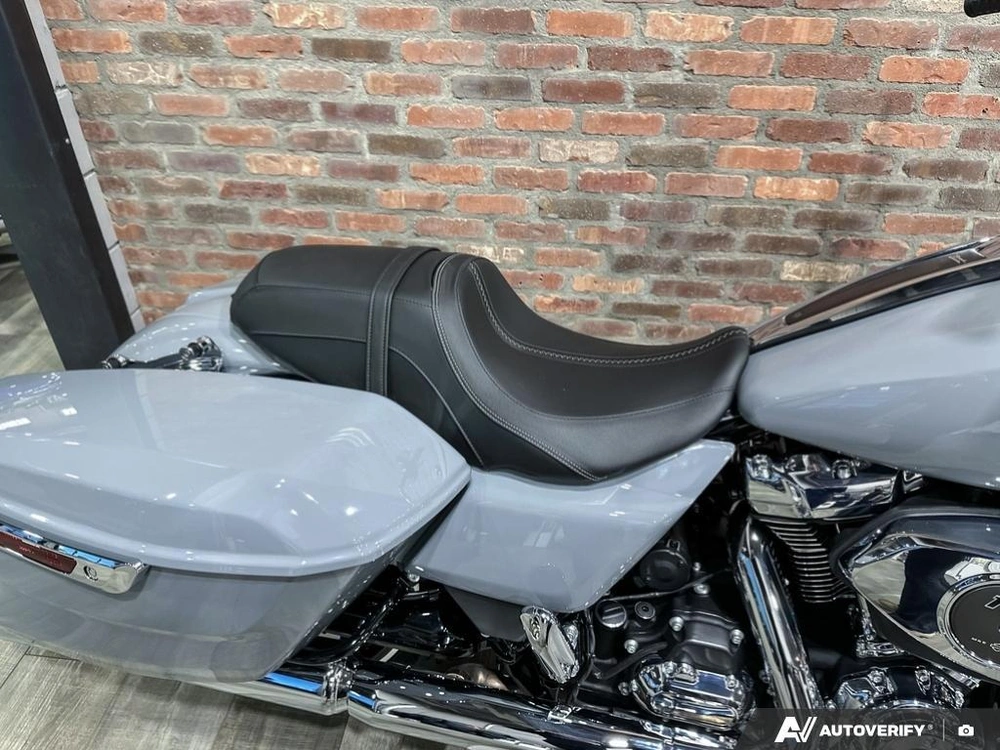 2026 Harley-davidson Road Glide alt
