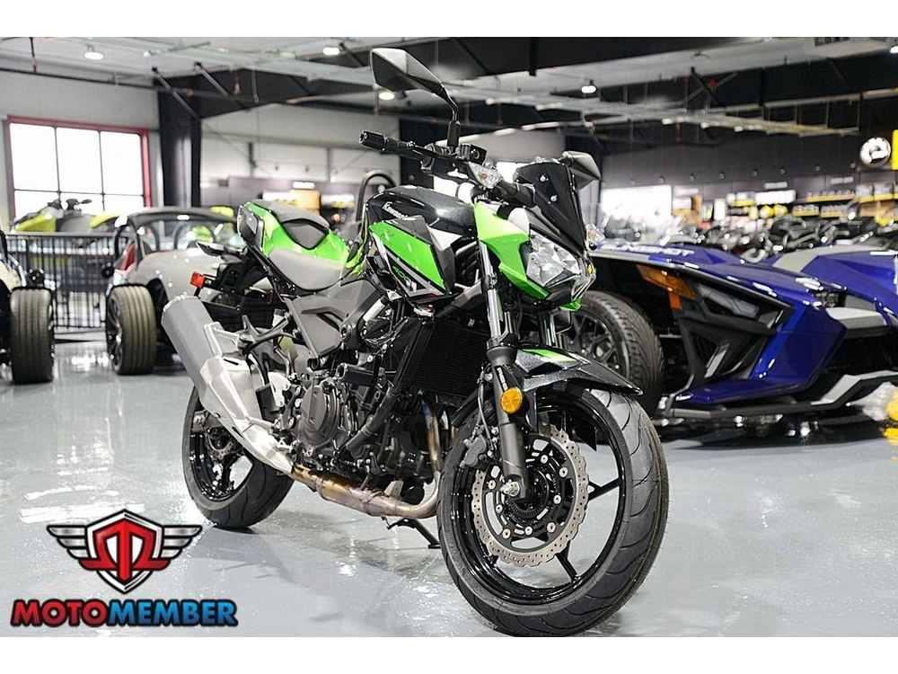 2022 Kawasaki Z400 Abs alt