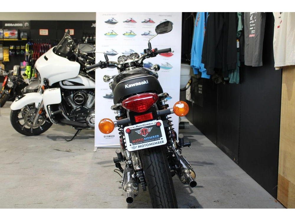 2025 Kawasaki W800 Abs alt