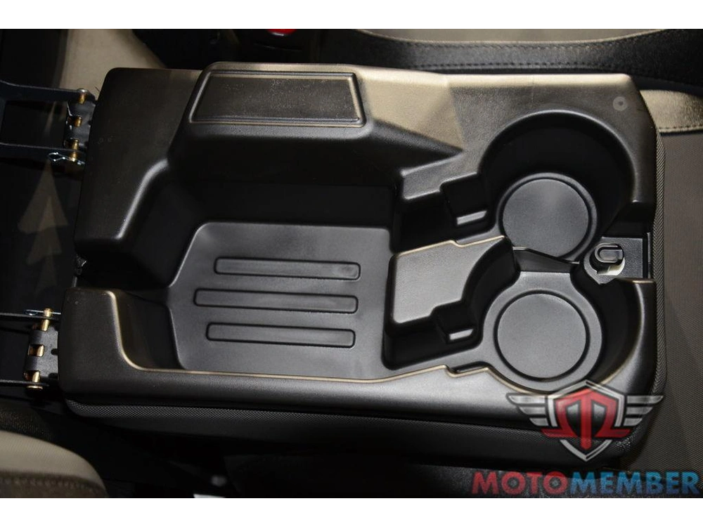 2026 Can-am Defender Max Xt Hd11 With 10.25 In. Infotainment alt