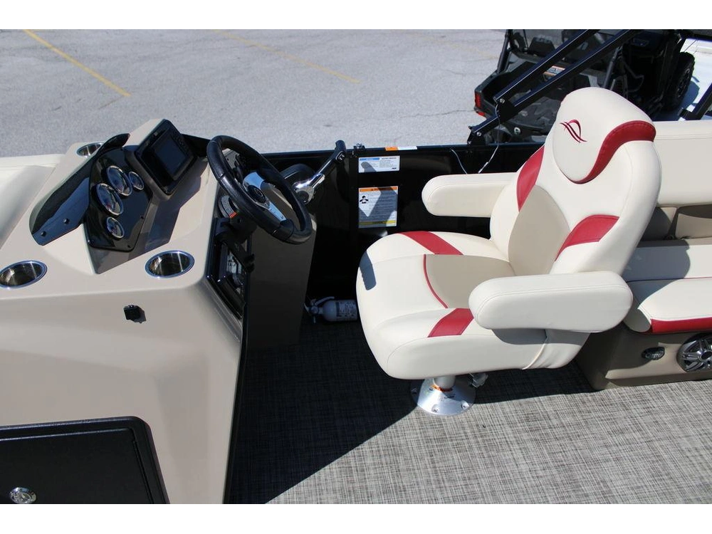 2025 Suncatcher Select 20rc alt