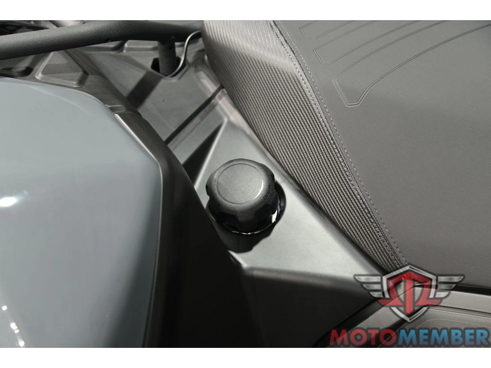 2026 Can-am Outlander 700 Granite Grey alt