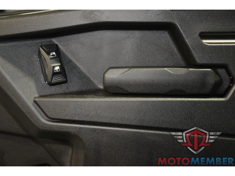 2026 Can-am Defender Max Limited Hd11 alt