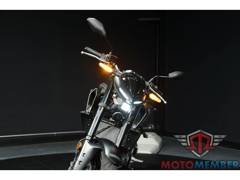 2023 Yamaha Mt-03 alt