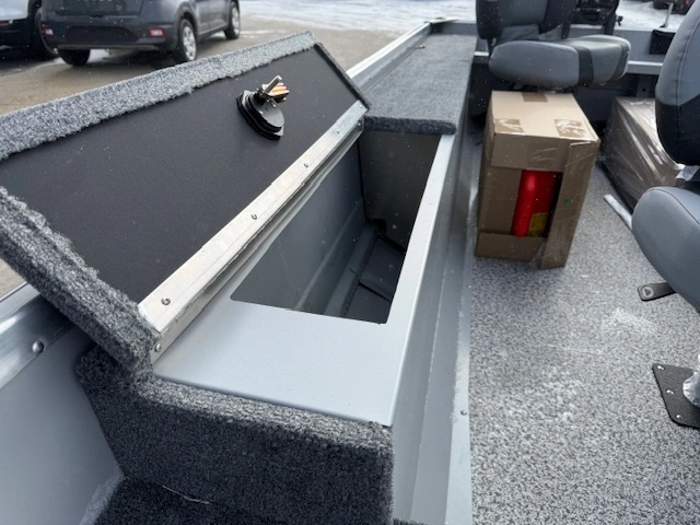 2026 Mirrocraft Troller F140t alt