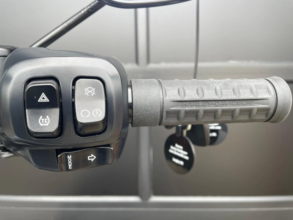 2026 Harley-davidson Fxbb - Street Bob® alt