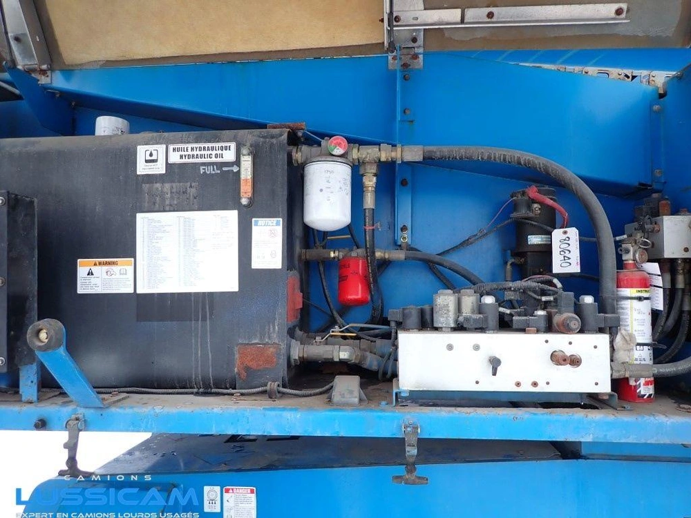 Genie S-125 2001