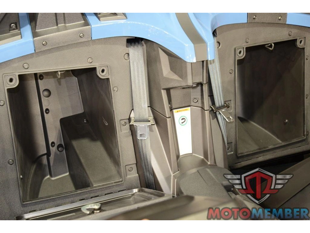 2025 Slingshot Slingshot® Slr Autodrive Royal Red Blue alt