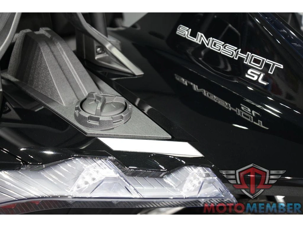 2025 Slingshot Slingshot® Sl Autodrive Jet Black alt