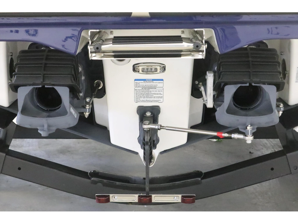 2026 Yamaha Yamaha 222sd alt