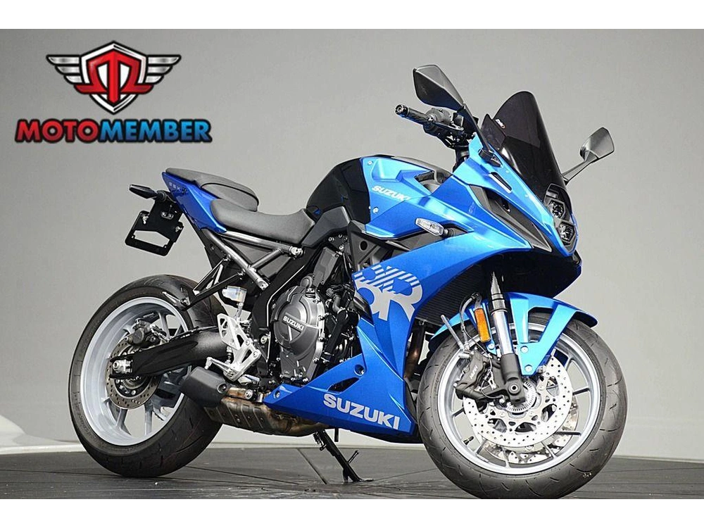 2024 Suzuki Gsx-8r alt