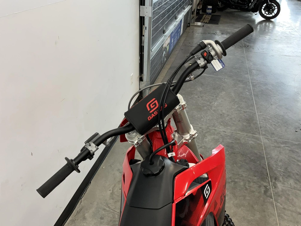 Gas Gas Mc 250f 2026 alt