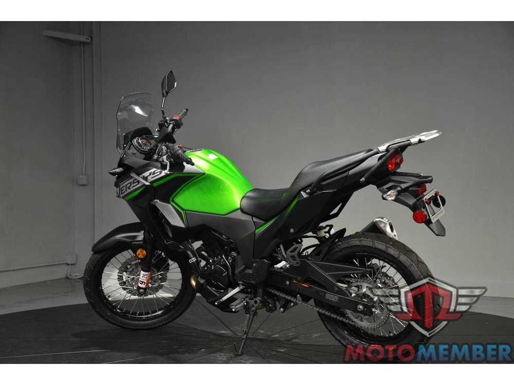 2025 Kawasaki Versys®-x 300 Abs alt