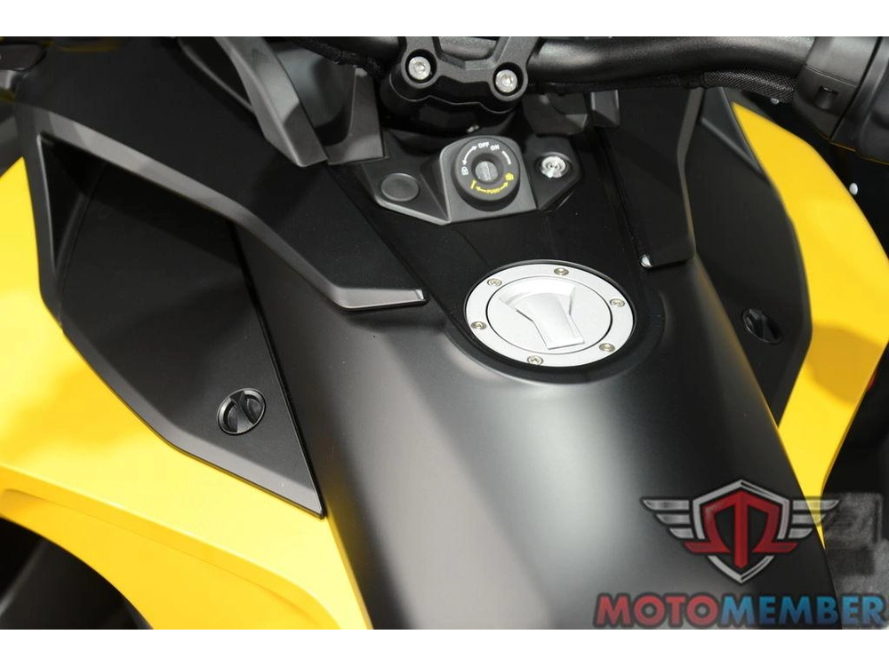2026 Can-am Spyder F3-s alt