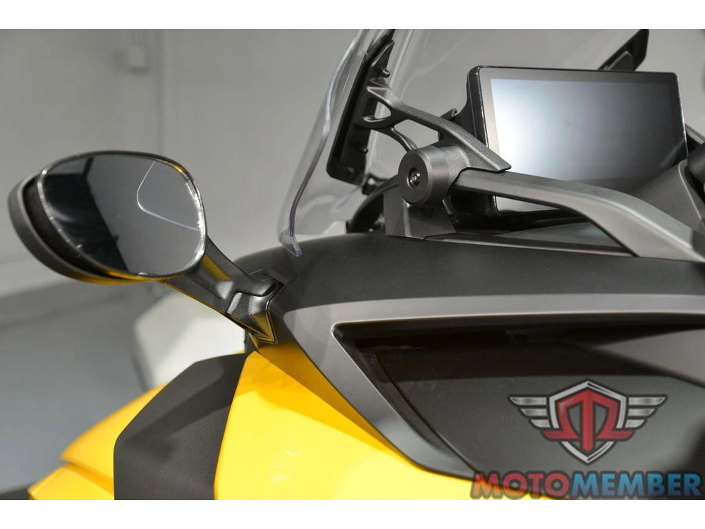 2026 Can-am Spyder F3-s alt