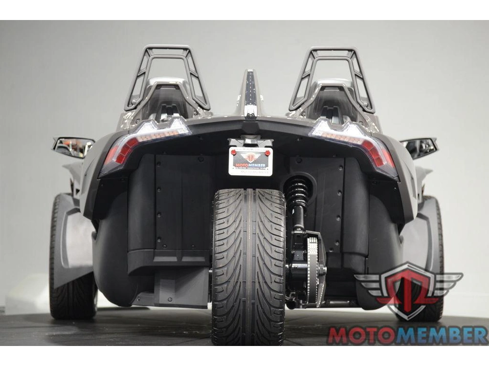 2025 Slingshot Slingshot® R alt