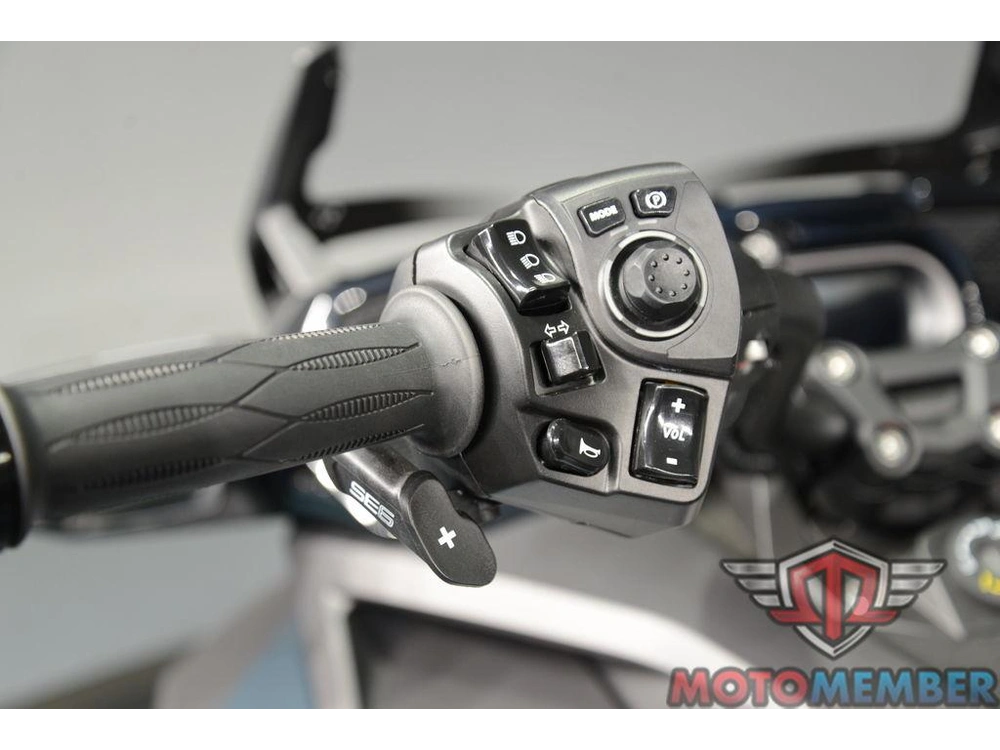 2023 Can-am Spyder F3 Limited Special Series alt