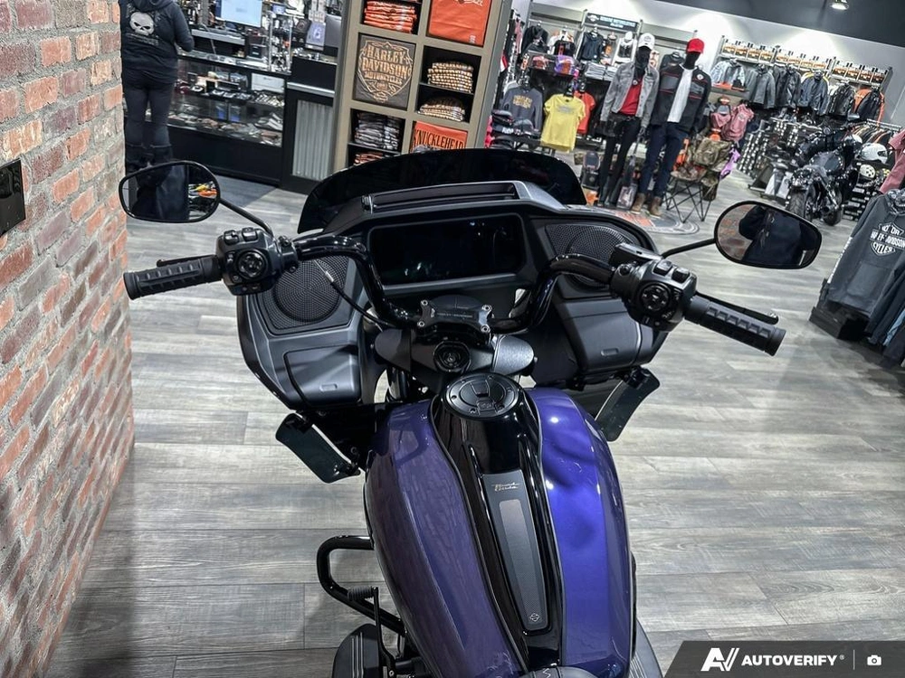 2026 Harley-davidson Road Glide alt