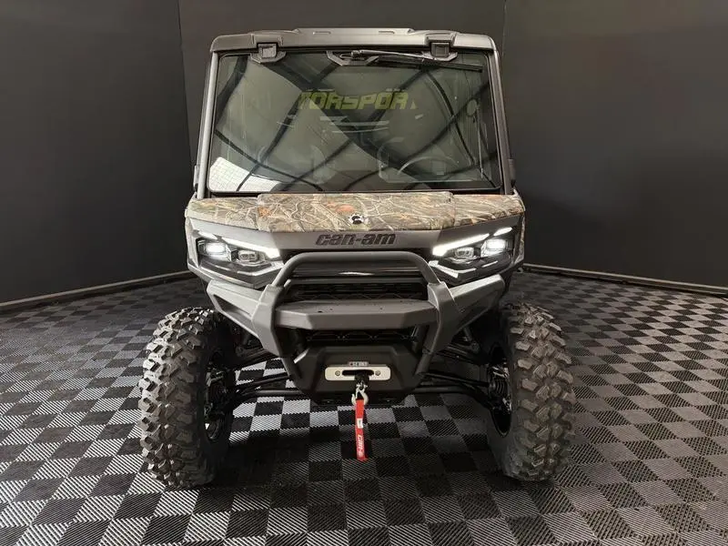 2026 Can-Am DEFENDER MAX LIMITED HD11 thumbnail 3