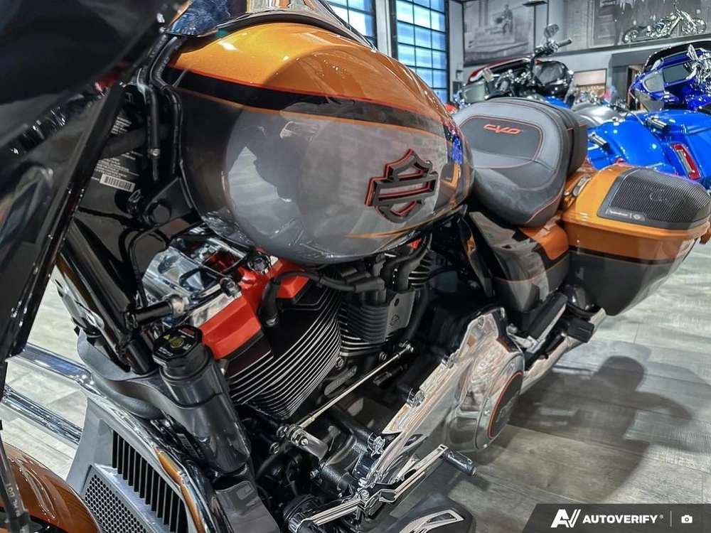 2026 Harley-davidson Cvo Street Glide alt