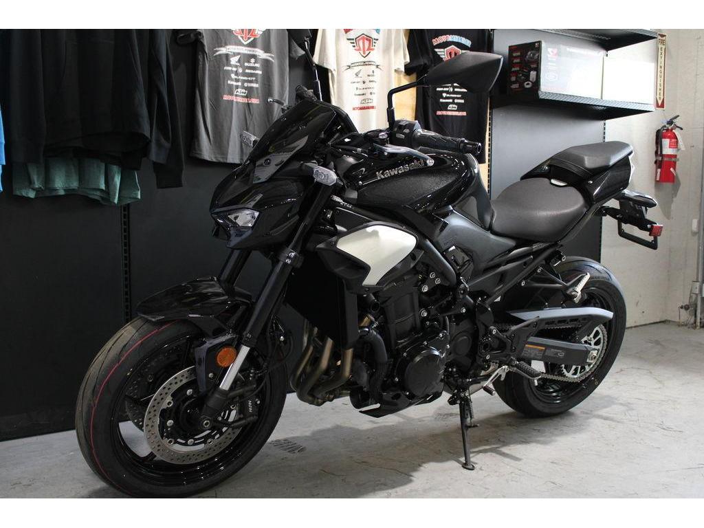 2025 Kawasaki Z900 ABS for Sale