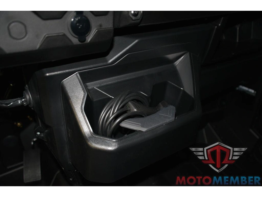 2025 Can-am Defender Dps Cab Hd9 Compass Green alt