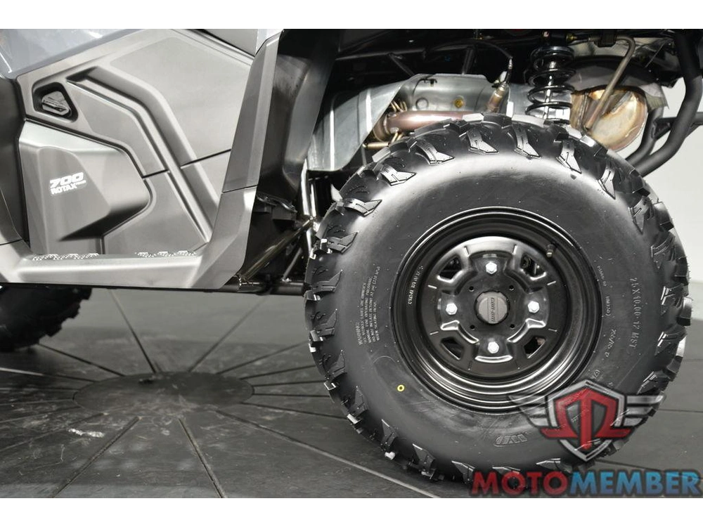 2026 Can-am Outlander 700 Granite Grey alt