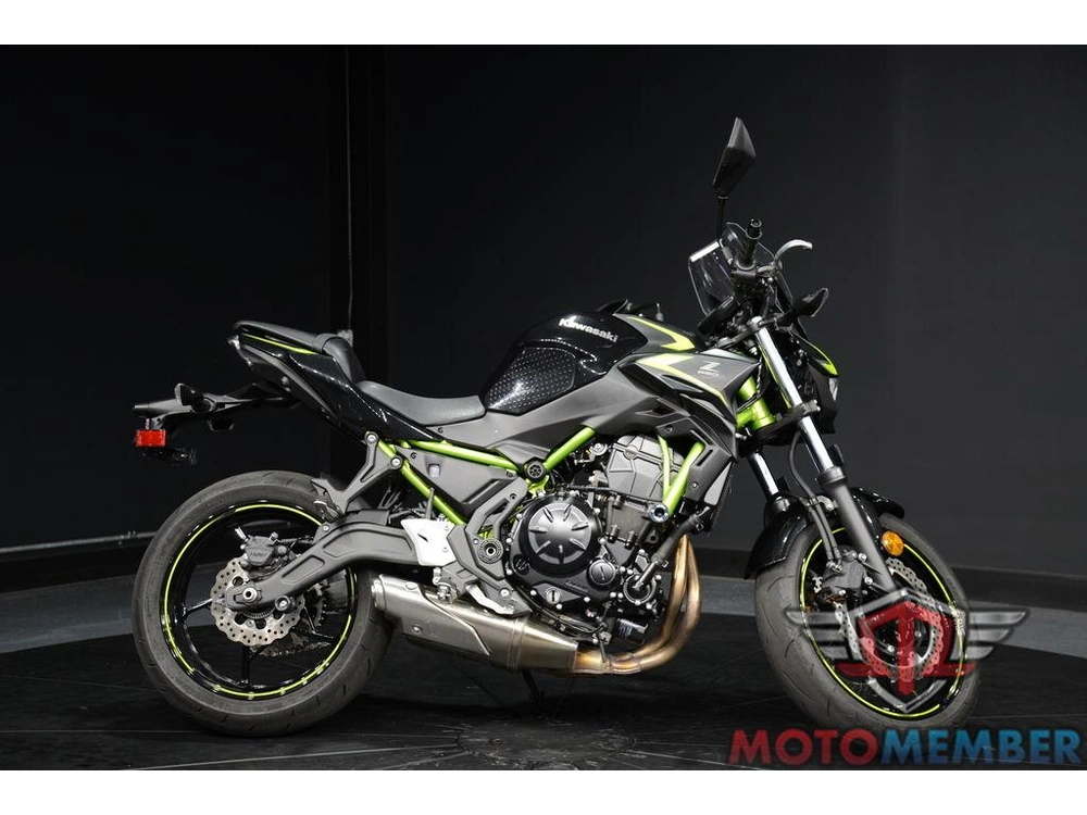 2022 Kawasaki Z650 alt