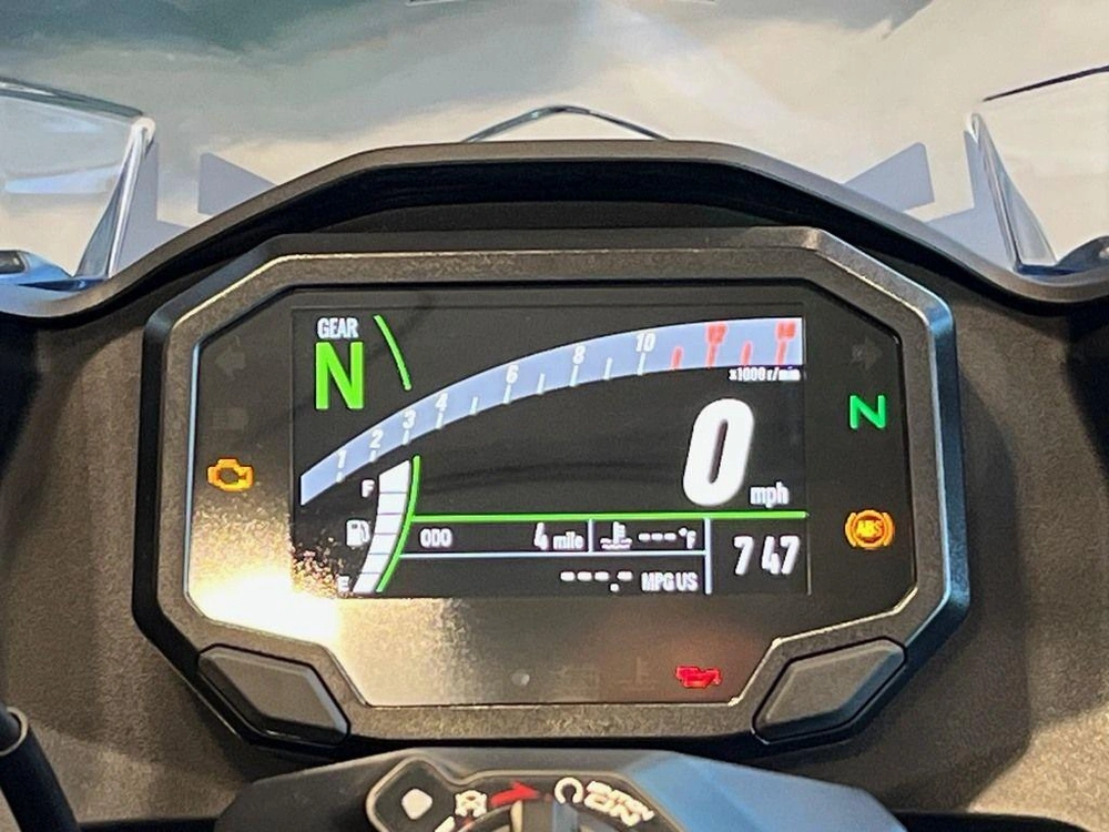 2026 Kawasaki Ninja® 500 Se Abs alt