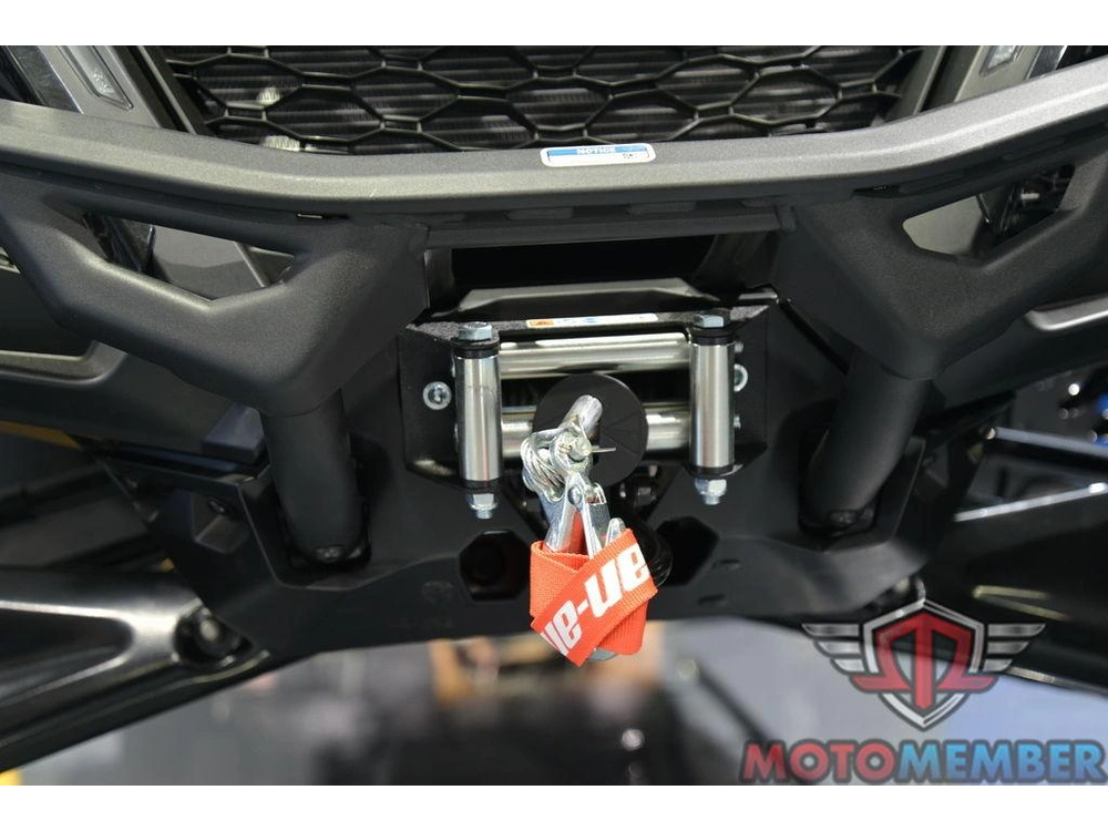 2025 Can-am Maverick R Max X Rs With Smart-shox alt