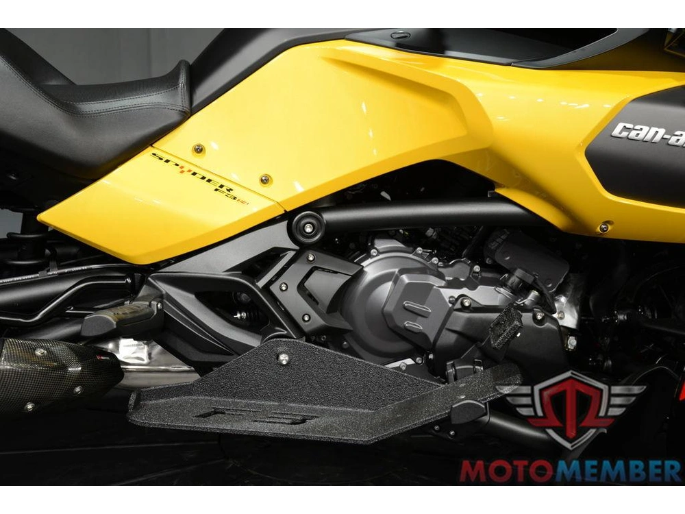 2026 Can-am Spyder F3-s alt