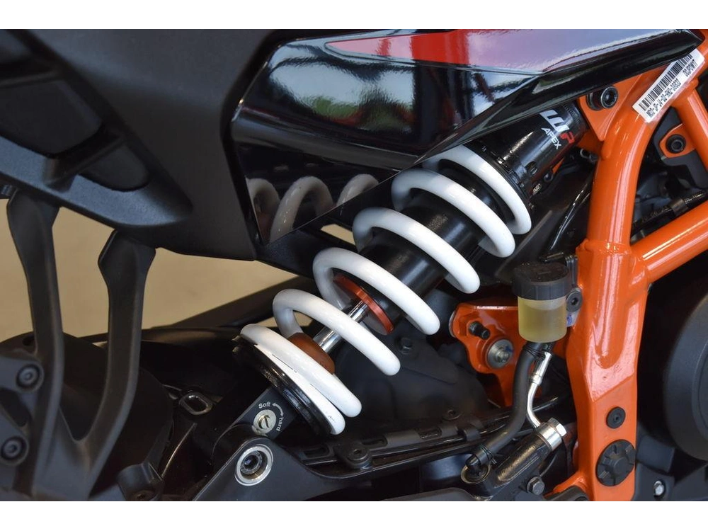 2024 Ktm 390 Duke alt