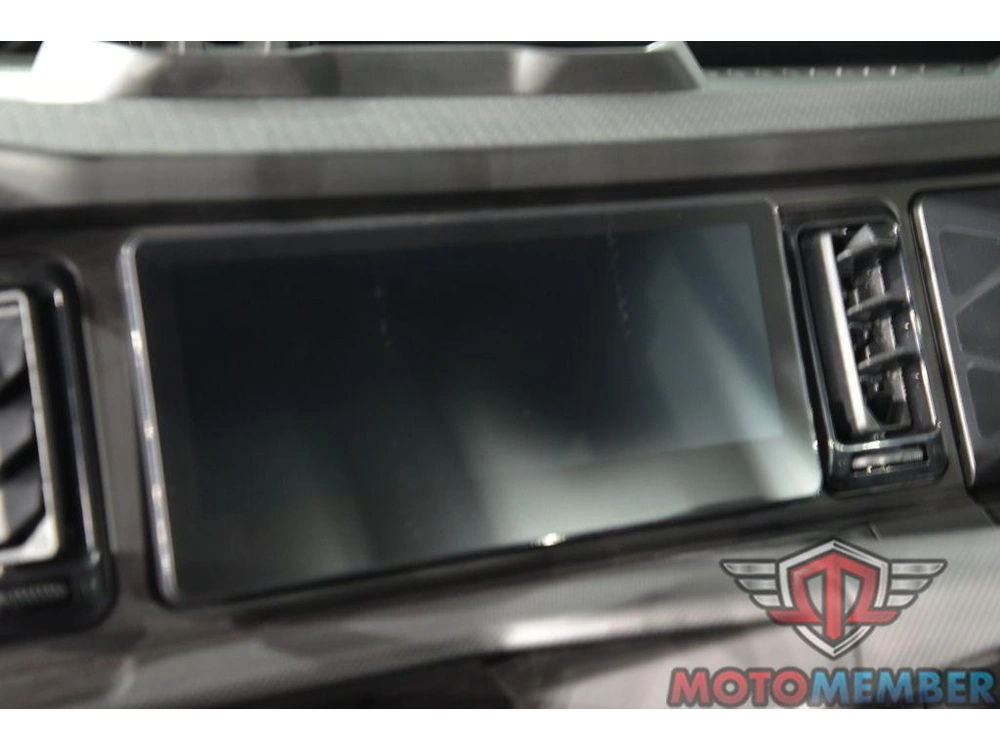 2026 Can-am Defender Max Xt Cab Hd11 With 10.25 In.display Dark Wildland Camo alt