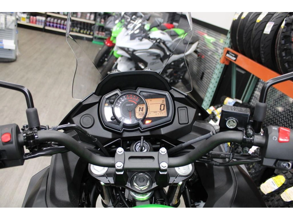 2025 Kawasaki Versys®-x 300 Abs alt