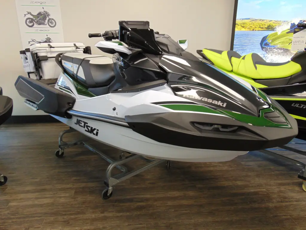 2025 Kawasaki ULTRA 160LX-S ANGLER