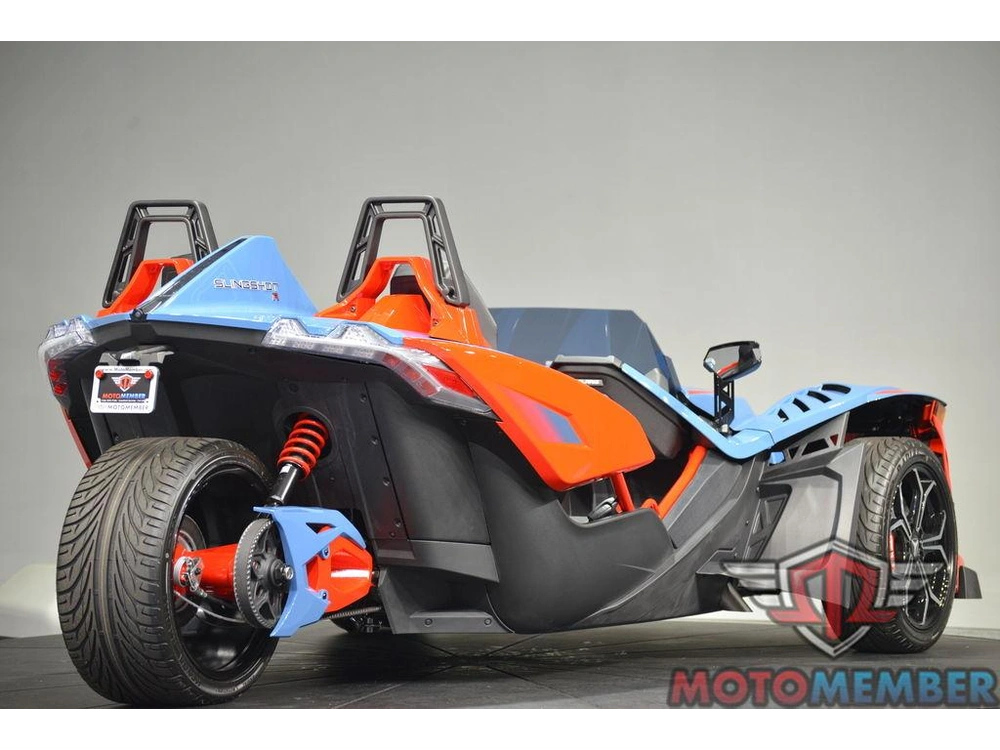 2025 Slingshot Slingshot® R Autodrive Royal Red Crystal alt