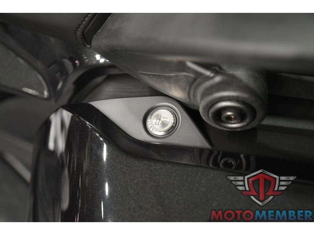 2023 Can-am Spyder F3 Limited Platine Wheels alt