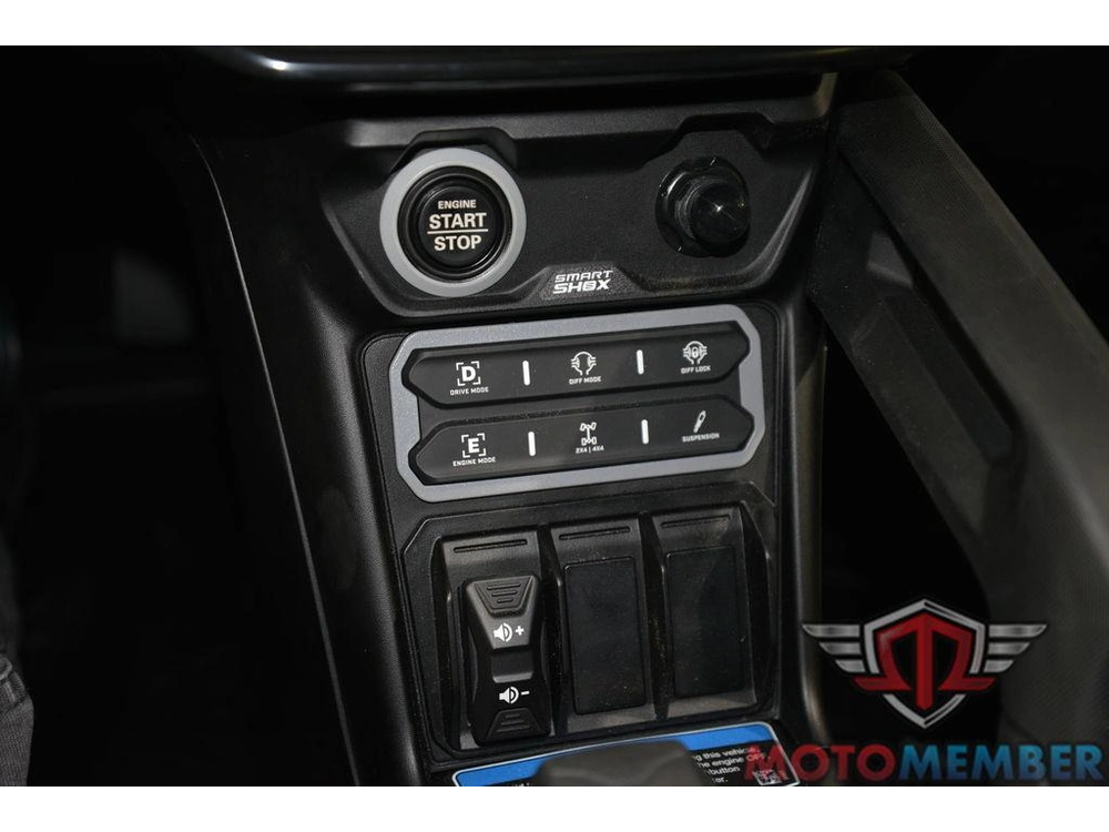 2026 Can-am Maverick R Max X Rc With Smart-shox alt