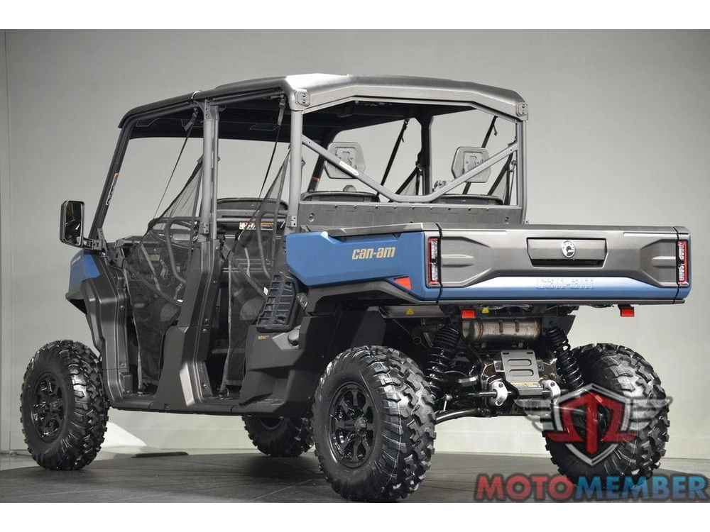 2026 Can-am Defender Max Xt Hd11 With 10.25 In. Infotainment alt