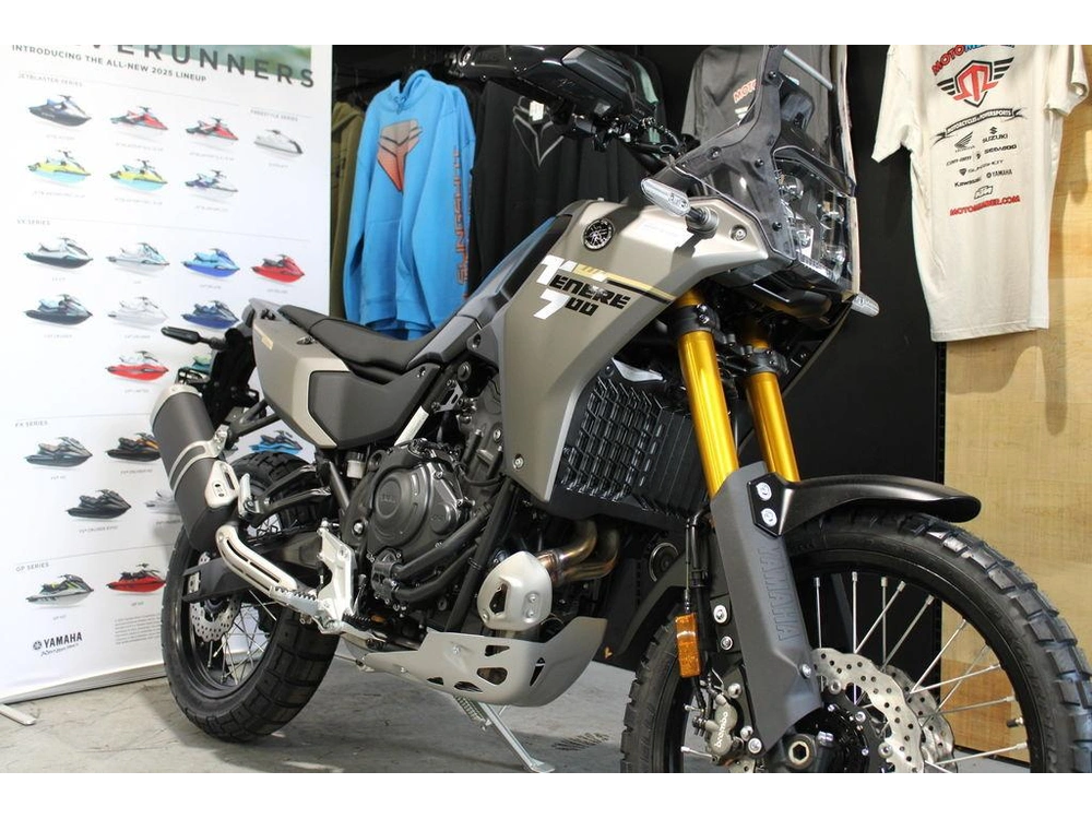 2025 Yamaha Tenere 700 alt