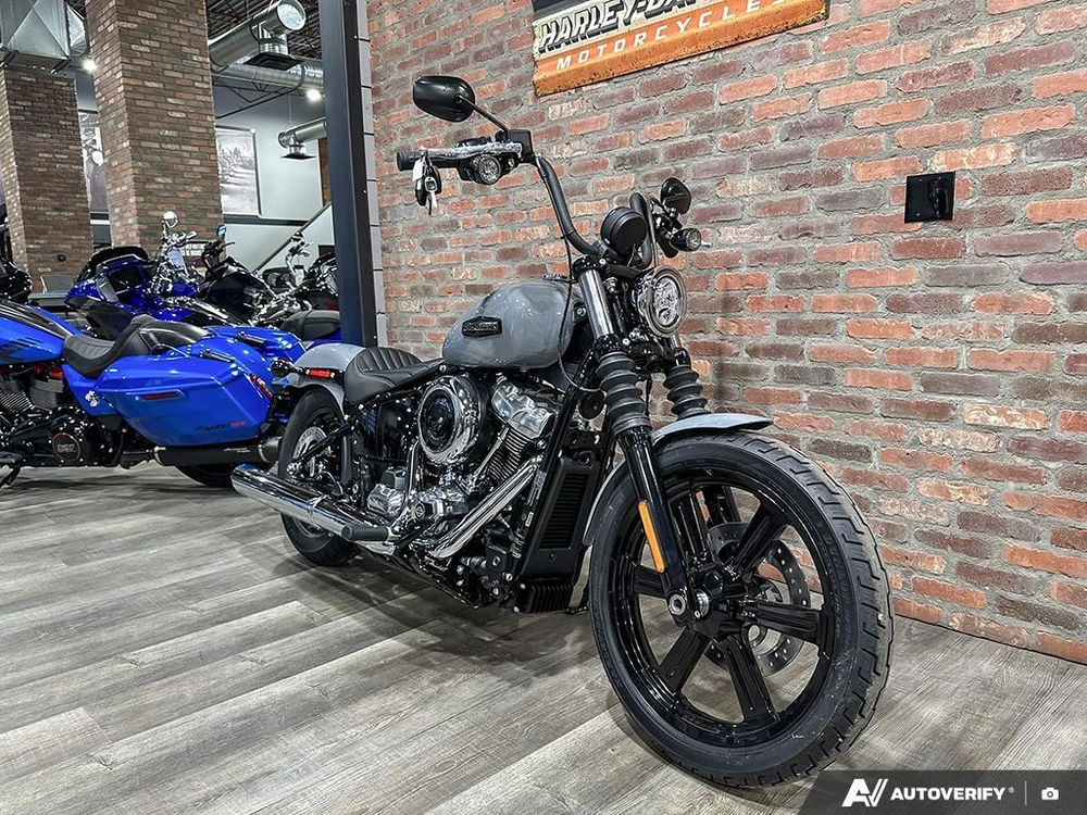 2026 Harley-davidson Street Bob alt