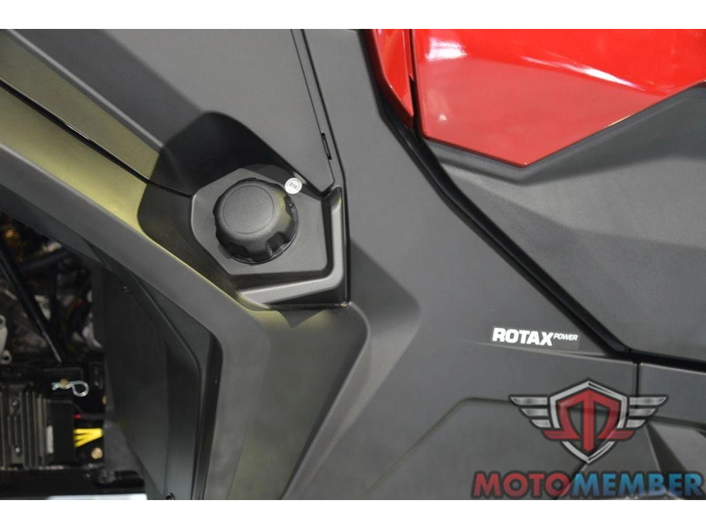 2025 Can-am Commander Max Xt 1000r alt