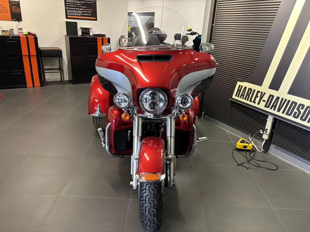 Harley-Davidson FLHTCUTG Tri Glide UltraFLHTCUTG 2019