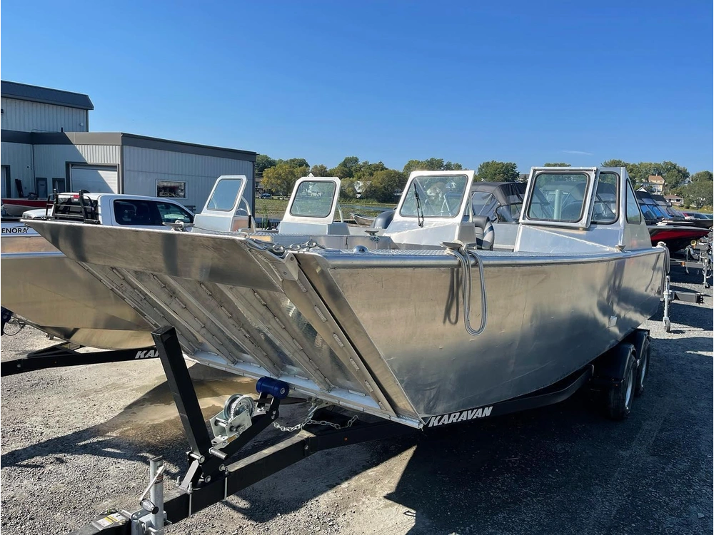 2023 Bayview Dual Console alt